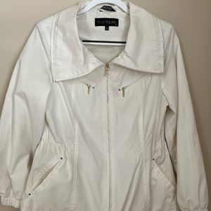 Platinum  By Utex Women’s White Jacket Size: M